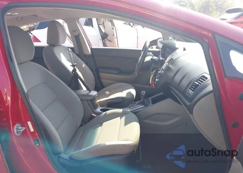 2015 Kia Forte Lx из США, поврежденный, VIN KNAFX4A62F5426362